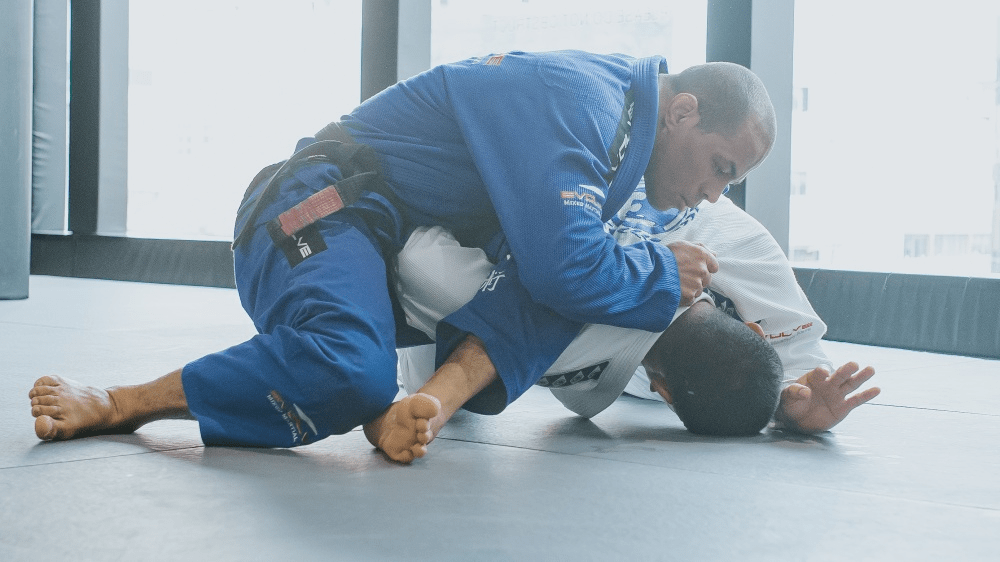 Finishing position after a successful omoplata sweep