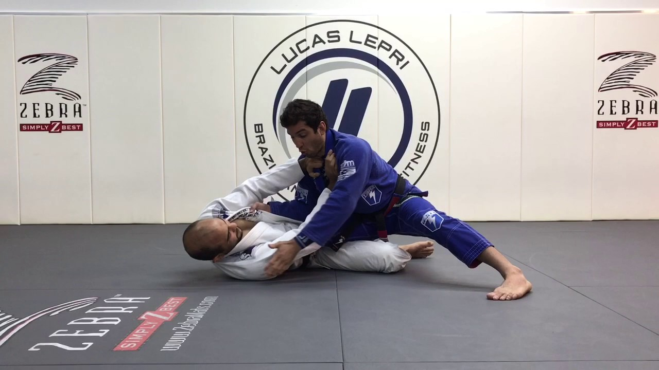 The Knee Slice Pass (Knee Cut)